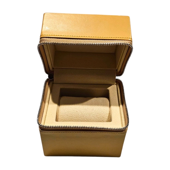 Louis Vuitton Tambour Watch Box - Picture 11 of 12